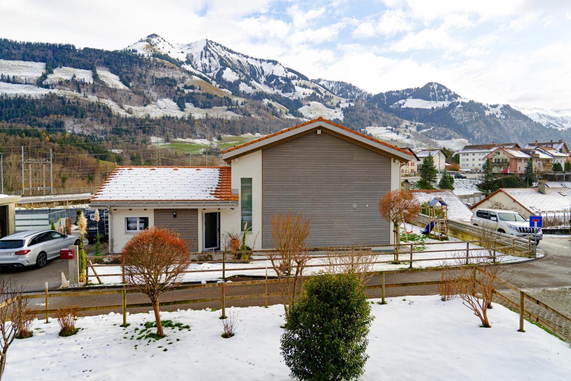 Gruyere Alpes Appartement 3 Chambres Bbq Parking Neirivue Zewnętrze zdjęcie